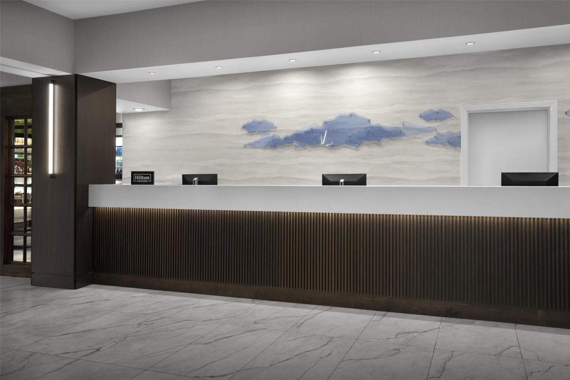 Embassy By Hilton Near The Galleria Hotel 4*
