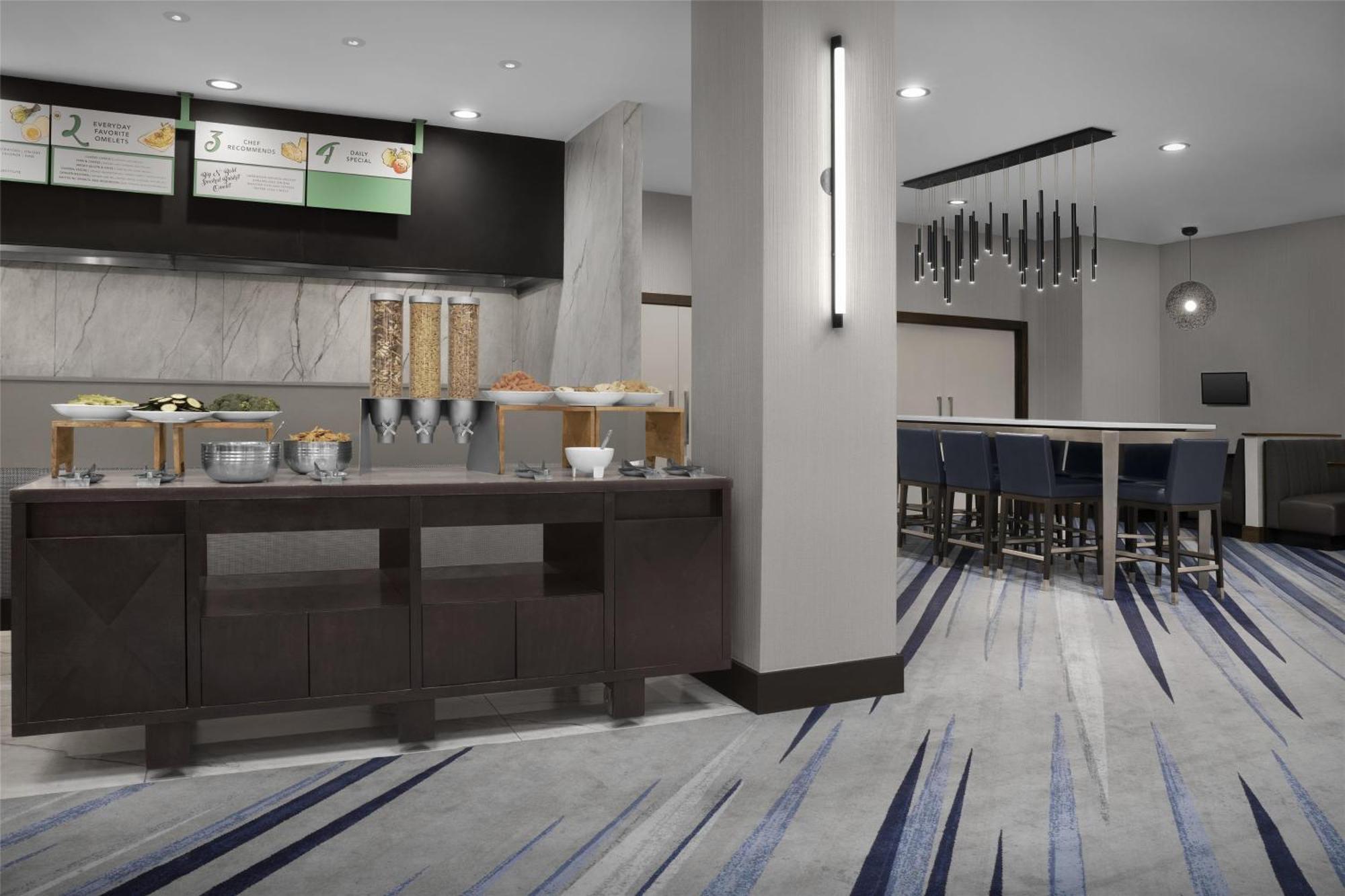 Hotel Embassy By Hilton Near The Galleria Dallas